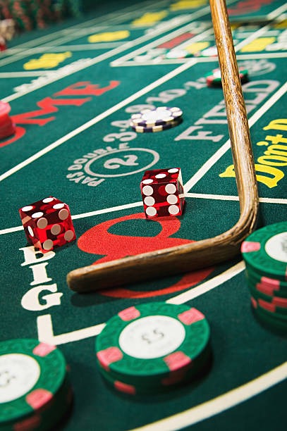jawara 88 mobile app showing Mahjong Ways game screen with stake controls